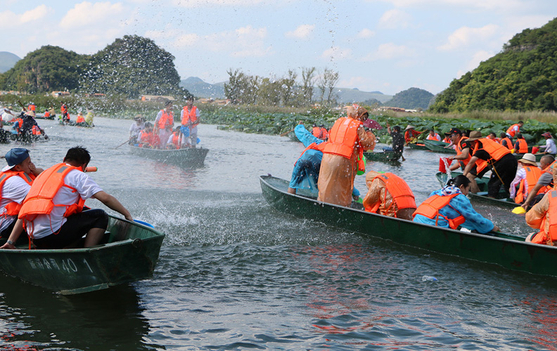 泼水之旅进行时！